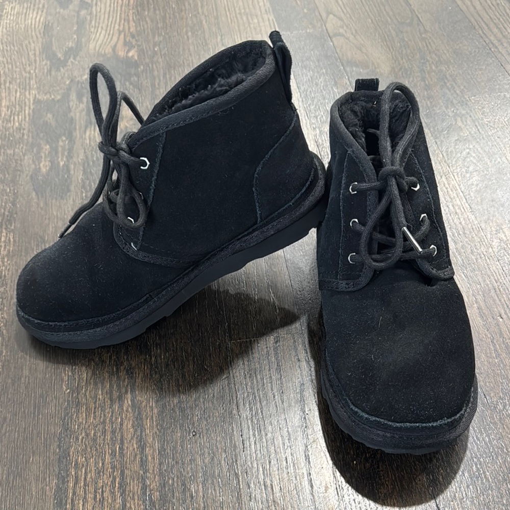 Kids Black Ugg Suede Boots